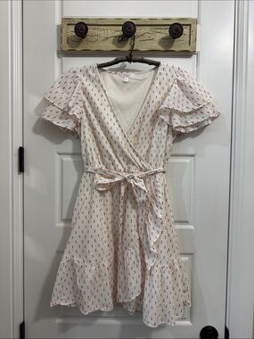 💕 LC LAUREN CONRAD White Wrap Mini Dress with Red Embroidered Print ✨